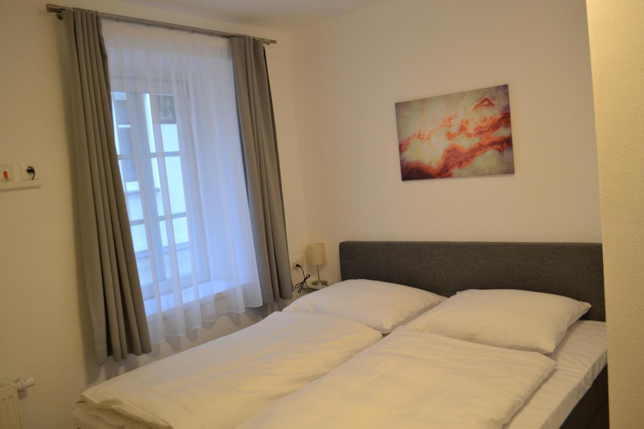 Platia - Rooms Гюнцбург Экстерьер фото